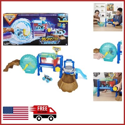 Megalodon Monster Wash Playset with Spinning Brushes and Color-Changing Truck