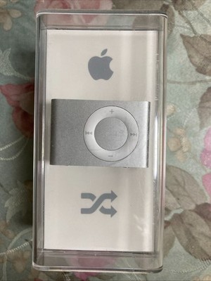 Apple MB225LL/A 1GB 2nd Generation iPod Shuffle - Silver NEW