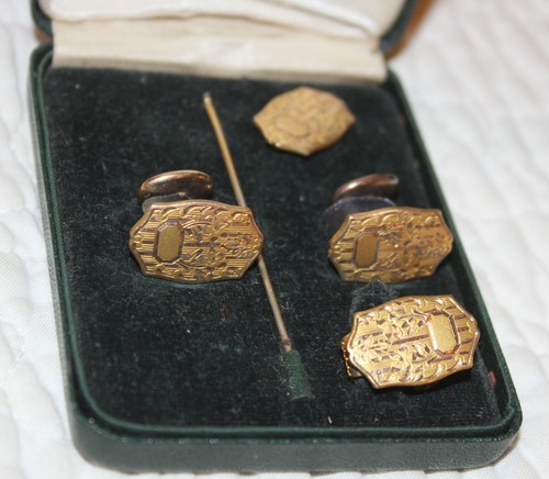 SET VTG Victorian ETCHED GF CUFFLINKS STICKPIN COLLAR CLIP VELVET BOX G.C.H.CO. - Picture 9 of 11
