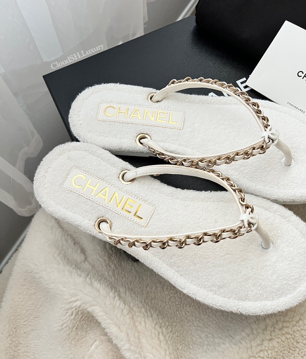 CHANEL ホワイト バングル t17985a.jpg