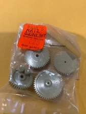 MRC Model Rectifier Corporation Servo Gear Kit MR12 Servos Remote Control NOS