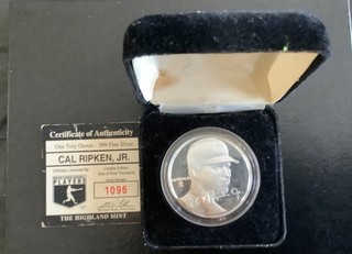 CAL RIPKEN JR. Highland Mint .999 Fine Silver 1 Troy Ounce LIMITED COIN Toned