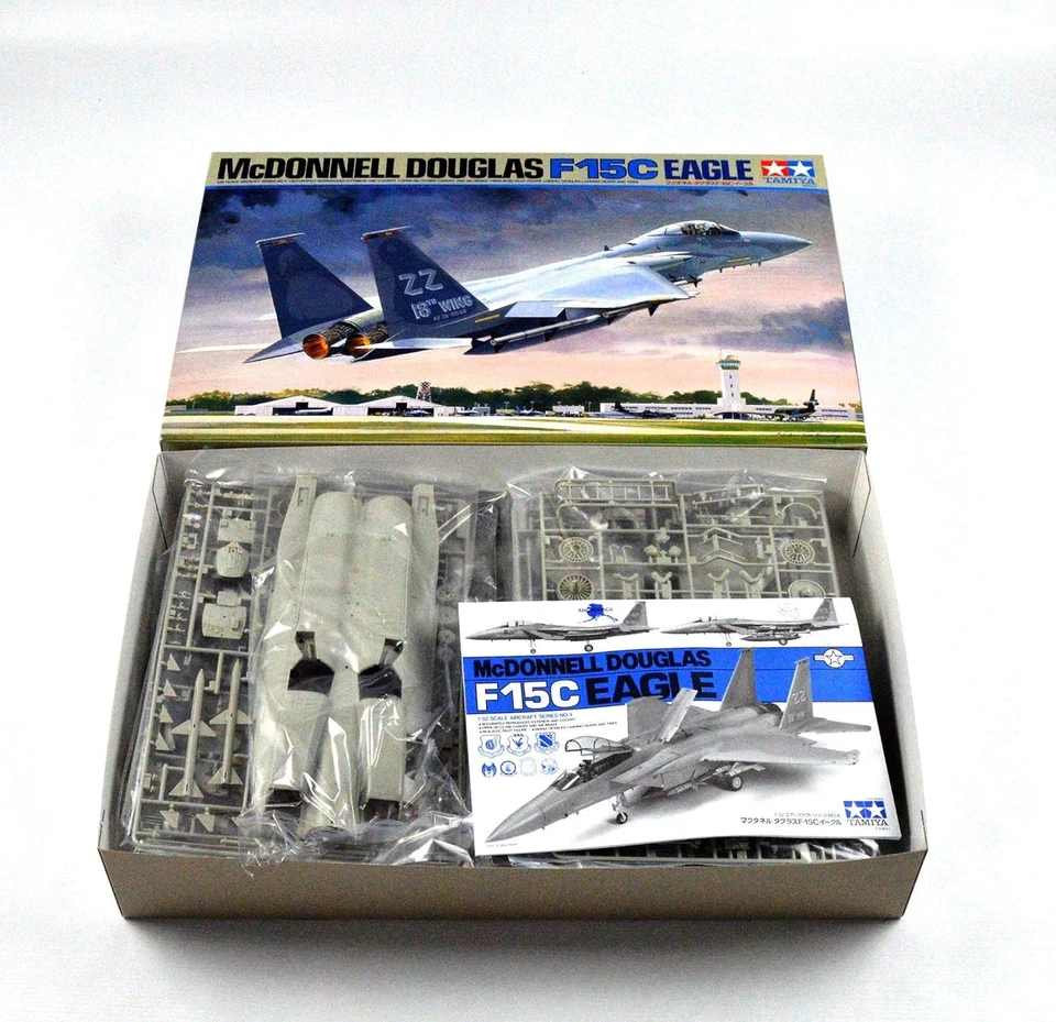 Tamiya 1/32 Aircraft Series No.04 US Air Force McDonnell Douglas F-15C Eagle JP - Image 3 of 4