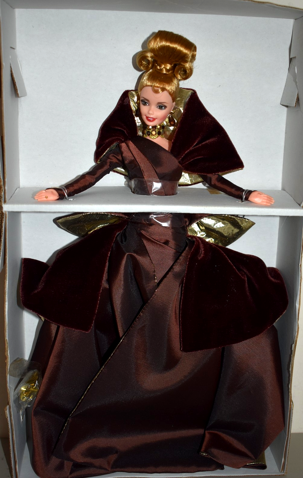 1996 Collector Edition Couture Coll PORTRAIT IN TAFFETA Vintage Blonde Barbie