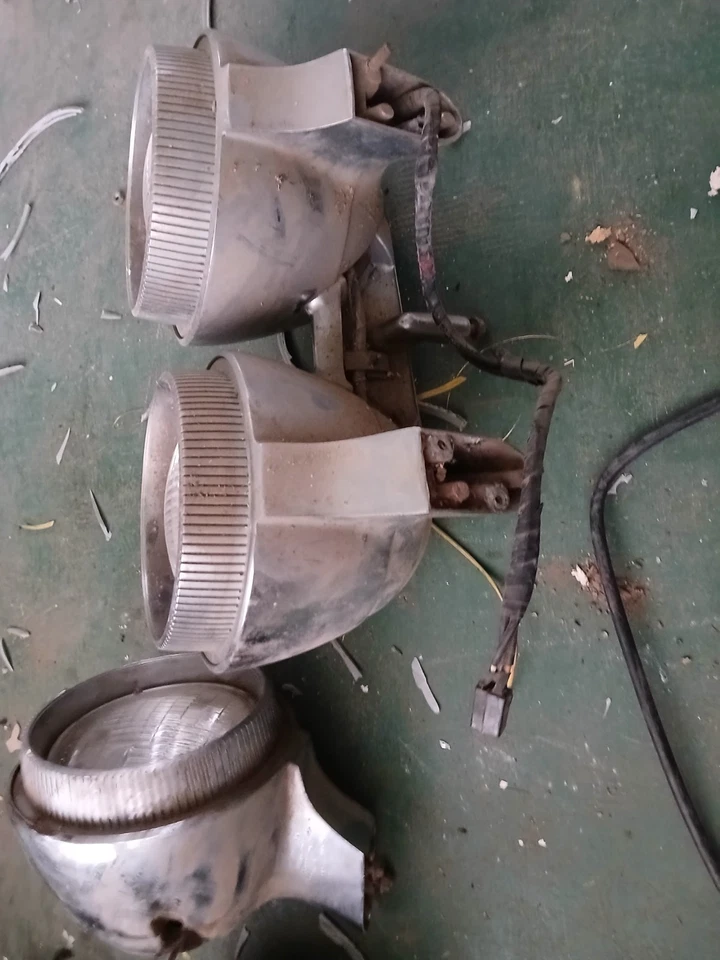 un par de faros Chrysler Imperial conjunto de lámparas izquierda derecha Foto 3 de 4