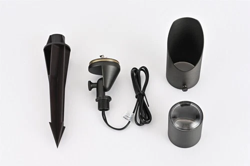 Elitco Lighting Aera 8" x 2.25" Metal Landscape LED Spot Light in Antique Brass - Picture 2 of 8