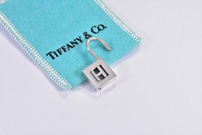 Tiffany \u0026 Co Sterling Silver Letter H 
