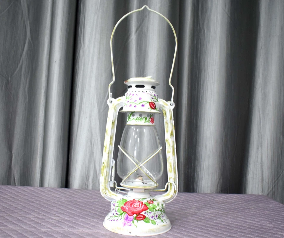 Charming Brass Antique Lantern Lamp with Weathered Finish Vintage Elegance - Image 4 of 4