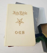 Eastern Star Bible Holman  King James Version with OES Details In Box Vintage