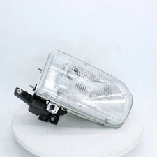Eagle Eyes Right Head Lamp Part Number - 114-58444R For 1997 Nissan Pathfinder