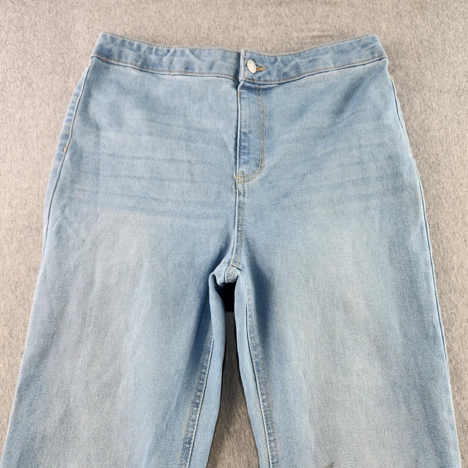 Pantalones de mezclilla Vanilla Star para mujer talla 9 azul lavado claro elásticos y cómodos fondo de campana Foto 2 de 4