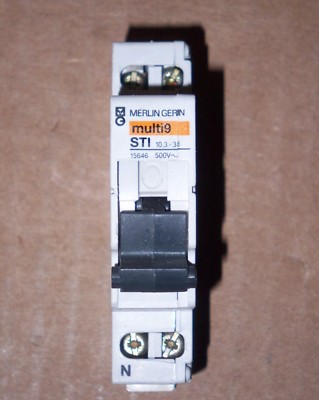 Merlin gerin multi 9 sti