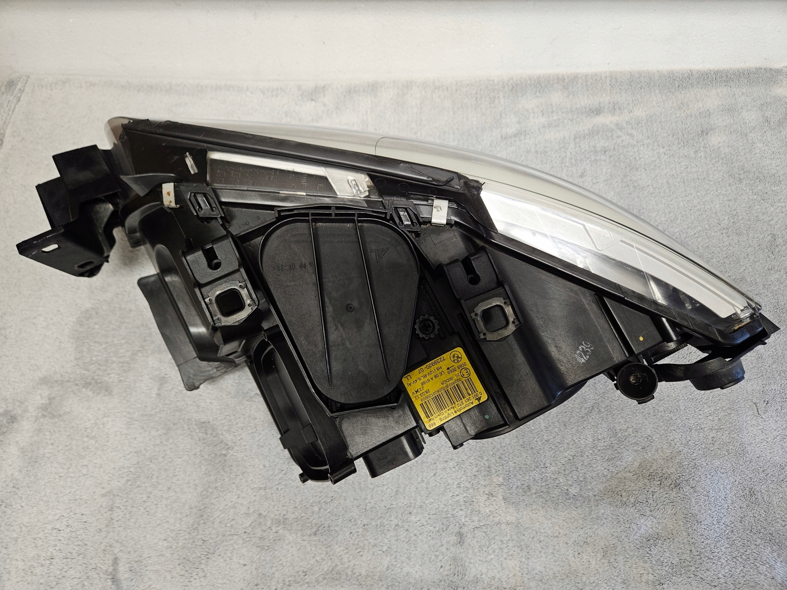 BMW E92 E93 LCI Xenon Scheinwerfer Headlight rechts Right Phare 