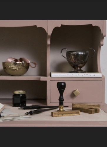 Fusion Mineral Paint - Damask Furniture Paint Self Levelling Paint Dusky Pink - Picture 3 of 5