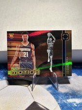 2024 Panini Photogenic Rookies In Motion Yves Missi Gold /10 RC Pelicans #15