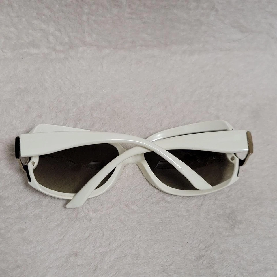 Очки солнцезащитные Christian Dior Stronger F RREK1 белые композитные металлические овальные градиентные - Изображение 4 из 4