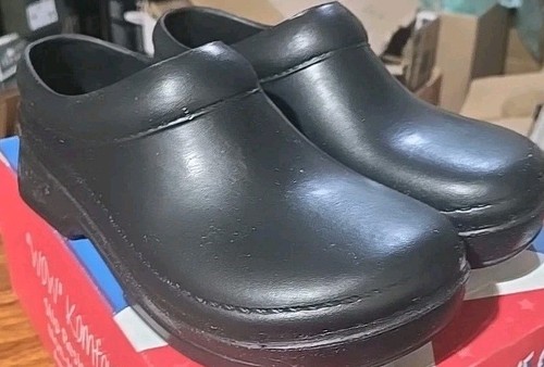 KLOGS SPRINGFIELD SLIP RESISTANT CLOGS NEW IN BOX MADE IN USA WOMENS