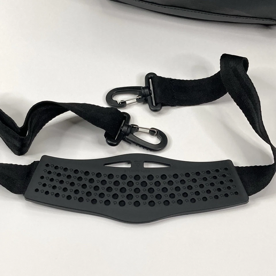 Bolso de Mano Tommy Bahama Deep Freeze Cooler Negro 14x12x6 Tamaño Mediano EZ Access Foto 4 de 4