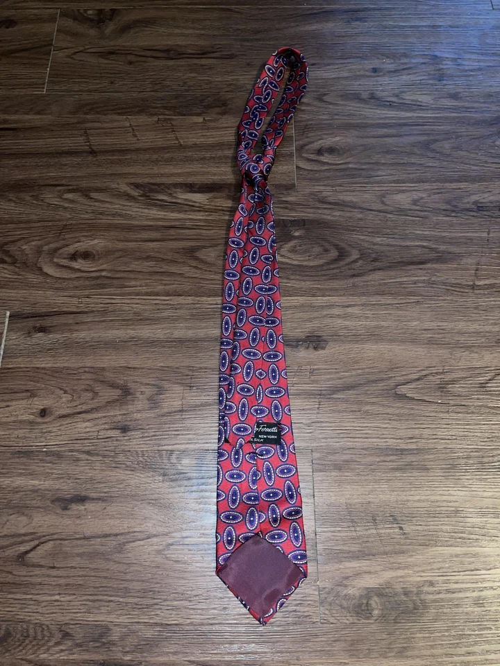 Corbata Gian Franco Ferretti para hombre talla única roja púrpura patrón medallón 100 % seda Foto 2 de 3