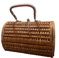 VGT Natural Wicker Straw Purse Lucite Bakelite Handle Hand Bag 1950s 1960s