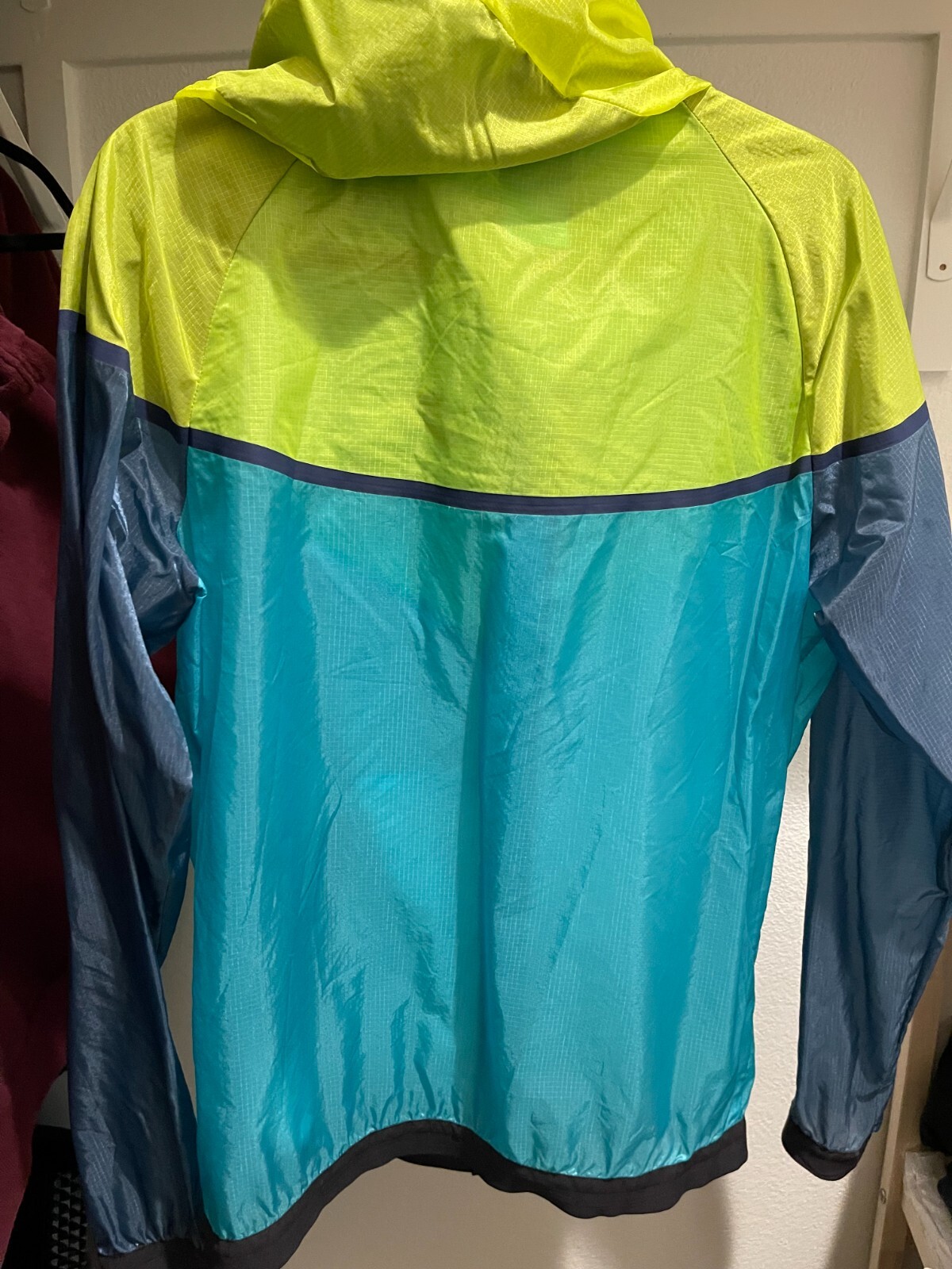 Nike Mens Tech Hyperfuse Windrunner Jacket  58510… - image 4