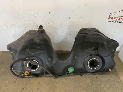 07 08 BMW E66 750 Fuel Tank Gasoline Holder 16117175232 OEM for 