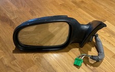 VOVLO V70/S40/etc 2001 - 2009 Nearside DOOR MIRROR (see photos for part details)