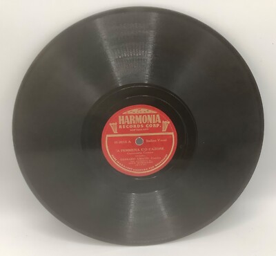 Gennaro Amato /Nick Aversano- A Femmena C O Cazone-78rpm 10  Harmonia Record
