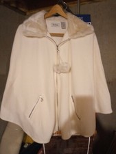 Lemoda Women's White Fleece And Faux Fur Collar Zip Up Cape Coat