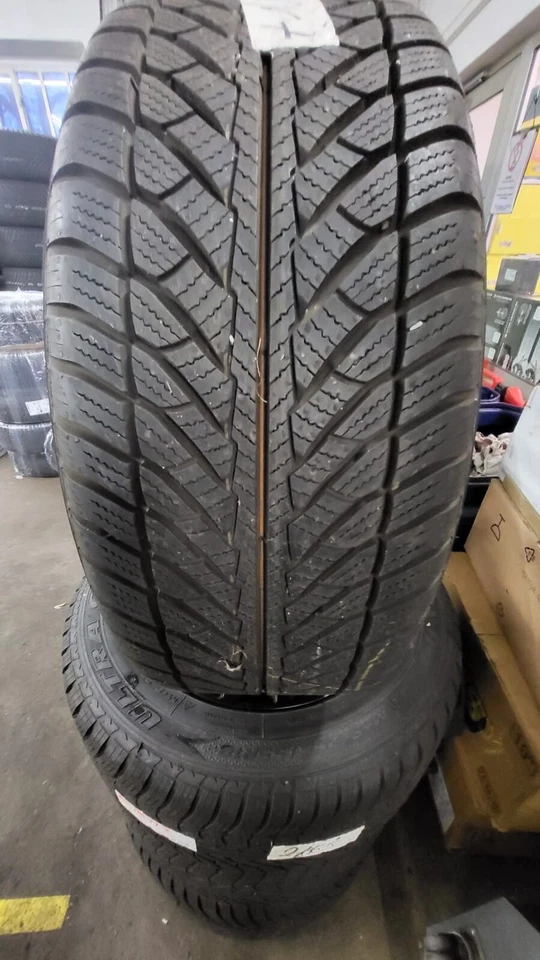 Kompletträder Winter BMW X5 (X-N1 bis BJ 2019) 4 x RIAL X10 Black 8,5x18 - Bild 2 von 4