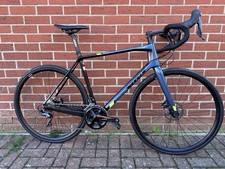 Vitus Vitesse Evo Carbon Road Bike – 58cm – Ultegra 2x11 Hydraulic Disc - Fresh