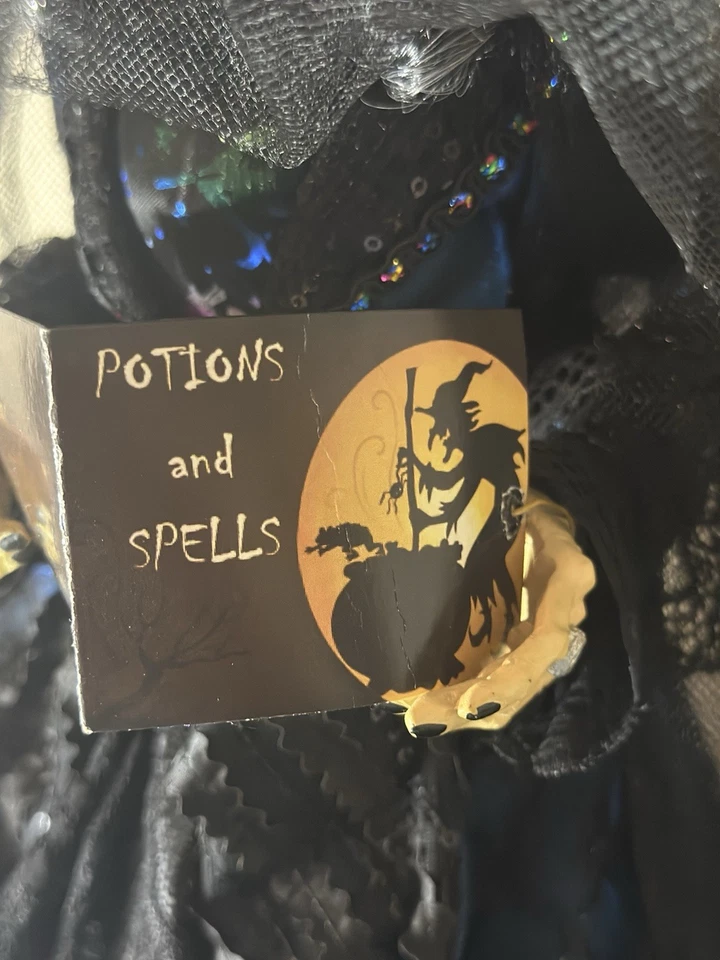 PIERI NOELLA NIGHT SHADE 22" HALLOWEEN BRUXA NEGRA COM VÉU - Imagem 3 de 4