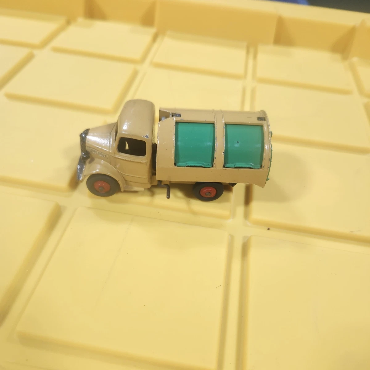 Dinky 1964 Year of Manufacture Vintage Manufacture Diecast Cars