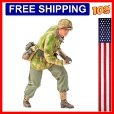 1/16 Scale Die-Cast Resin Figure Model Kit WWII German Field Artillery Loader...