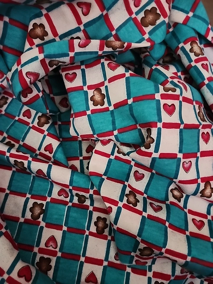 Vintage Dianna Marcum CHRISTMAS Gingerbread Hearts Marcus Bros. Cotton Fabric - Image 3 of 4