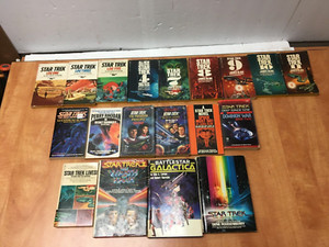 Mixed Lot of 19 Star Trek Paperback Books & Hardbacks