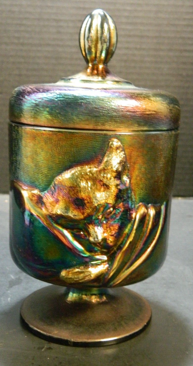 Vintage Fenton Amethyst Carnival Chessie Cat Covered Jar (December