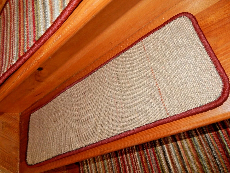 Alfombra 100 % lana 15 pasos 9" x 29,1/2'' + 1 aterrizaje 29" x 30" peldaños de escalera Foto 4 de 4