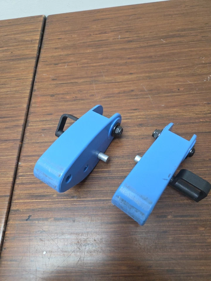 Weslo Cadence G-40  Treadmill  Adjustable Incline Feet (88) - Image 4 of 4