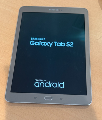 【軽量】Galaxy Tab S2 9.7 (SM-T810)32GB Samsung Galaxy Tab S2 SM-T810 32GB Wi-Fi 9.7