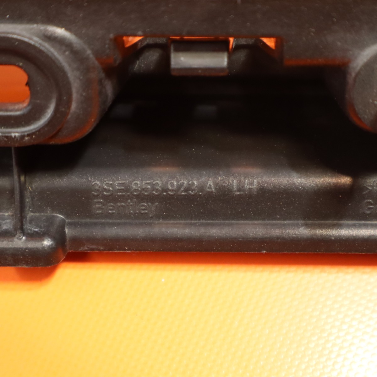 Bentley Flying Spur 2020-2023 Rear Left Bracket