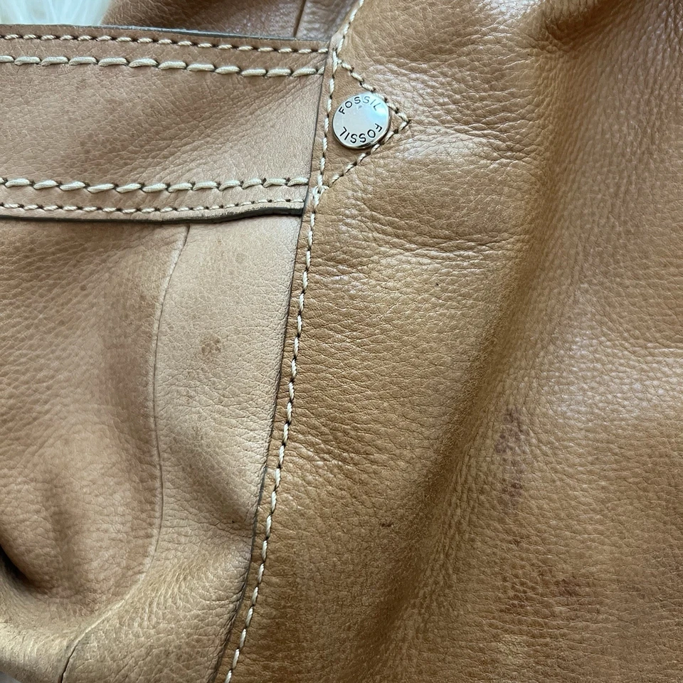 Cartera Bolso Cubo Fossil Beige Marrón Cuero Guijarro Genuino con Cordón Foto 2 de 4