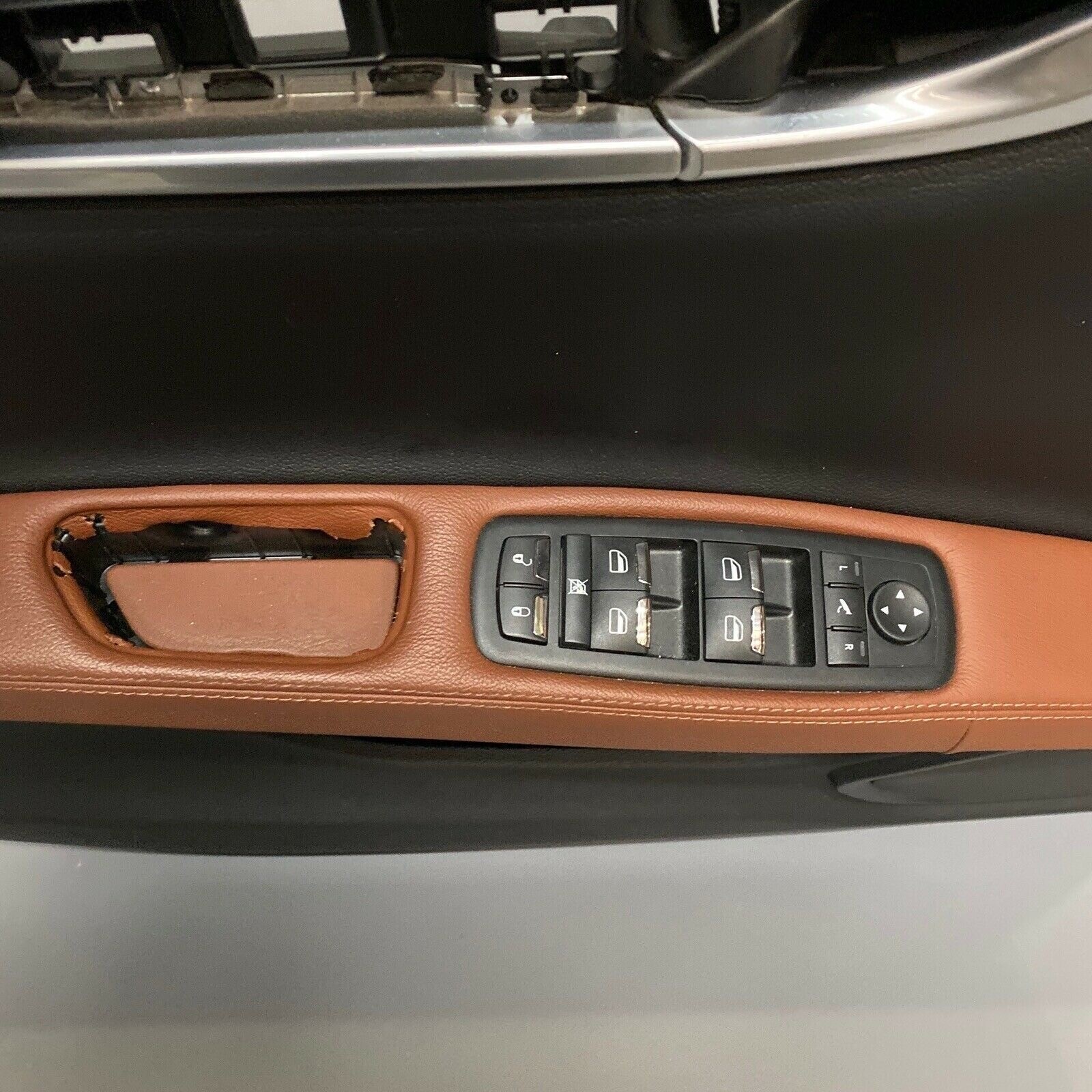 MASERATI GHIBLI SQ4 DOOR PANEL LEFT DRIVER FRONT 670023534 2014 2015 2016 OEM