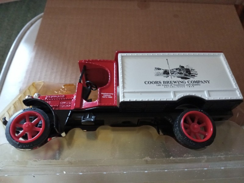 1993 Ertl COORS BREWING CO 1925 Delivery Truck 1/25 Diecast Bank 120th Annv