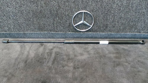 J40-10 * MERCEDES C W204 Vorne Rechts Motorhaube Federbein A2049800964