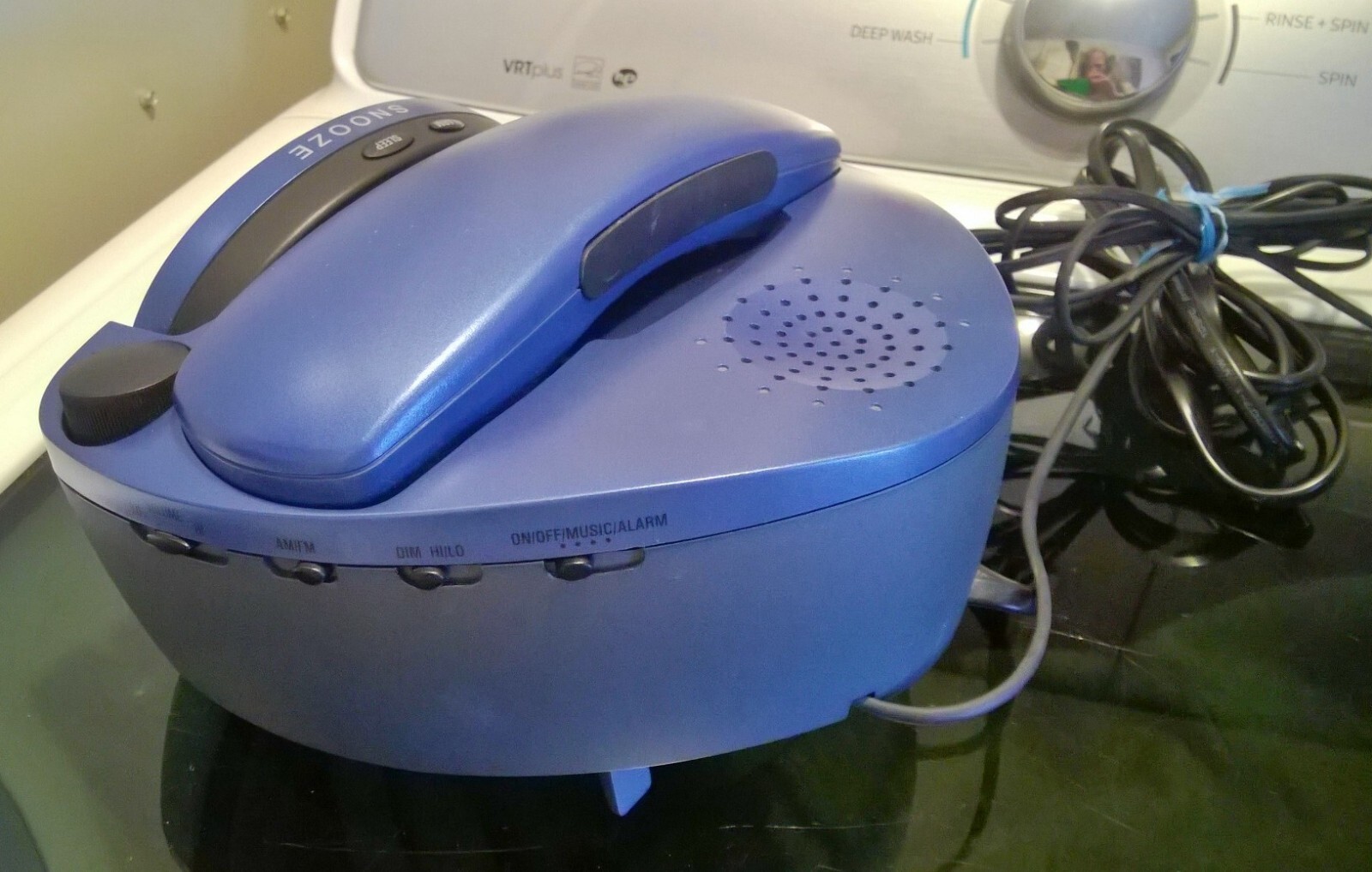 Conair CID400 Clock Radio Phone w/ Caller ID BLUE corded landline am/FM