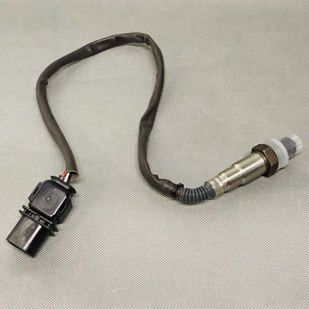 17051 11787836394 Oxygen Sensor O2 Fits BMW 06-10 M5 M6 5.0L V10