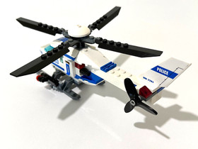Retired &copy;2008 LEGO 7741 City Police Helicopter 100% Complete + Extras
