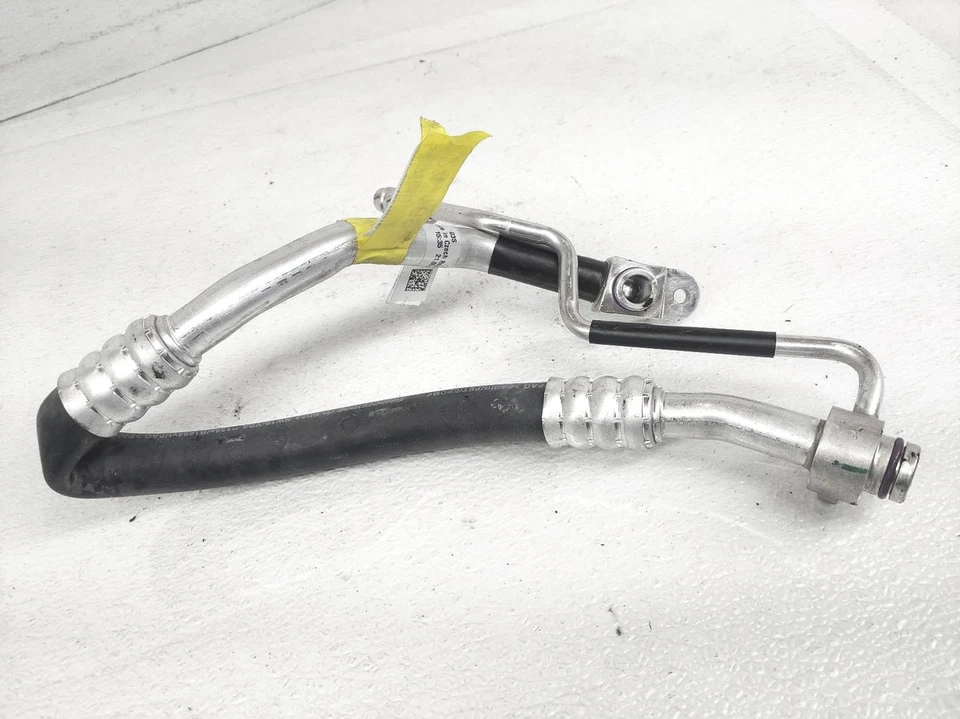 Tubo de manguera de presión de aire acondicionado superior trasero Audi A4 Quattro 2017-2023 8W1-816-740 Foto 4 de 4