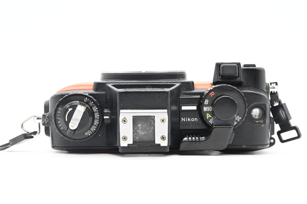 Nikon Nikonos V Underwater Film Camera Body Orange #751 | eBay Nikon Nikonos V Underwater Film Camera Body Orange #751 | eBay